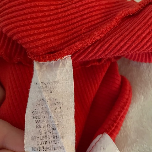 Ribbed Red Crop Tank Mendocino Room Service M - Picture 5 of 5